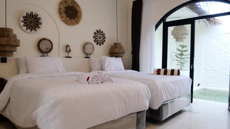 Rose Room